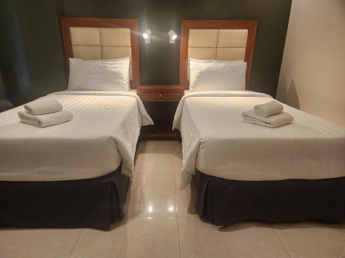 Hotel Herencia 625 Daraga  Esterno foto